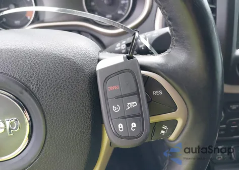 2014 Jeep Cherokee Limited из США, поврежденный, VIN 1C4PJLDS5EW279667